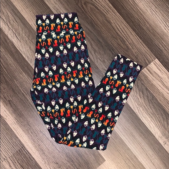 LuLaRoe Pants - Lularoe Disney Villians leggings